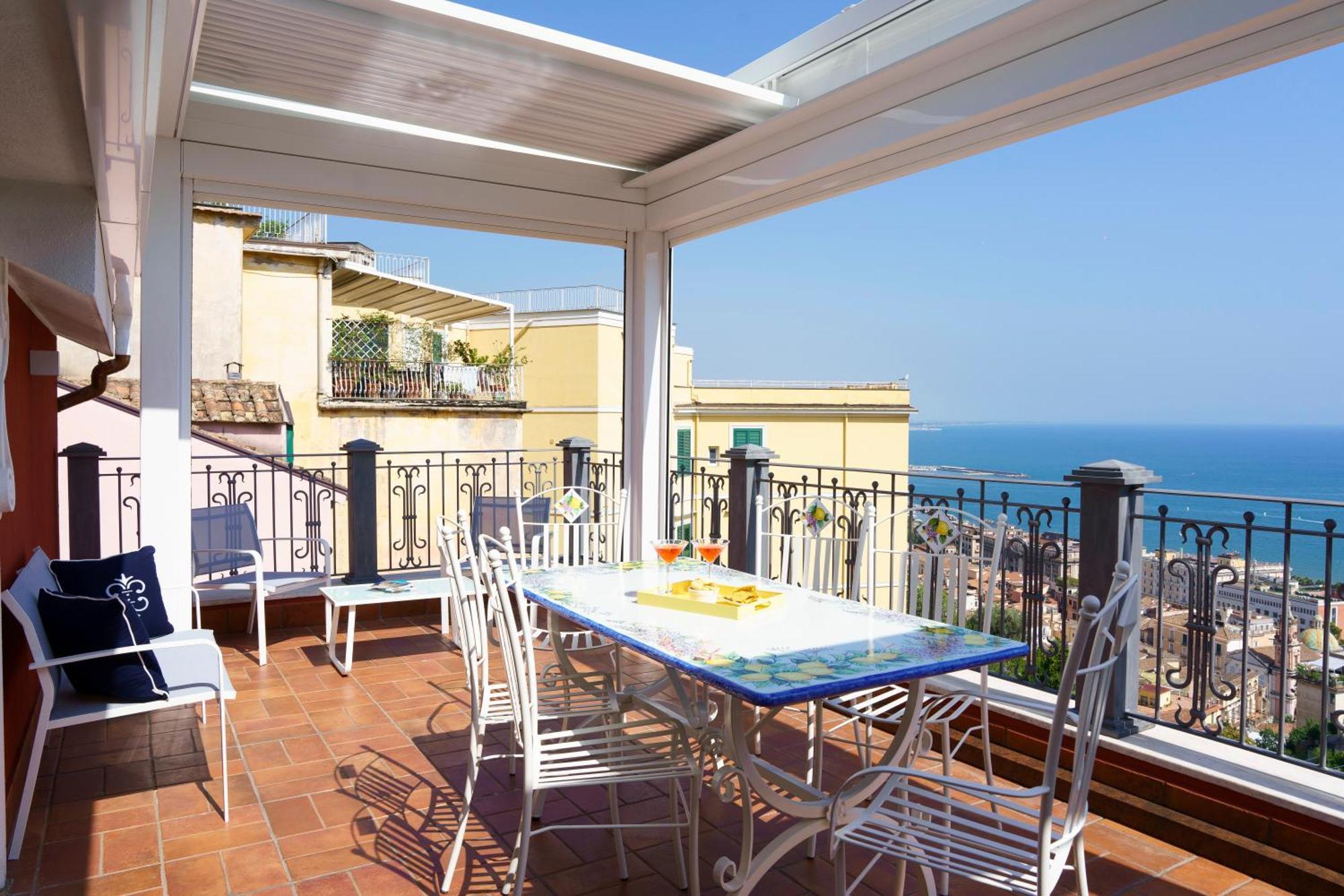 Suite Aphrodite - Exclusive Flat Salernes Extérieur photo